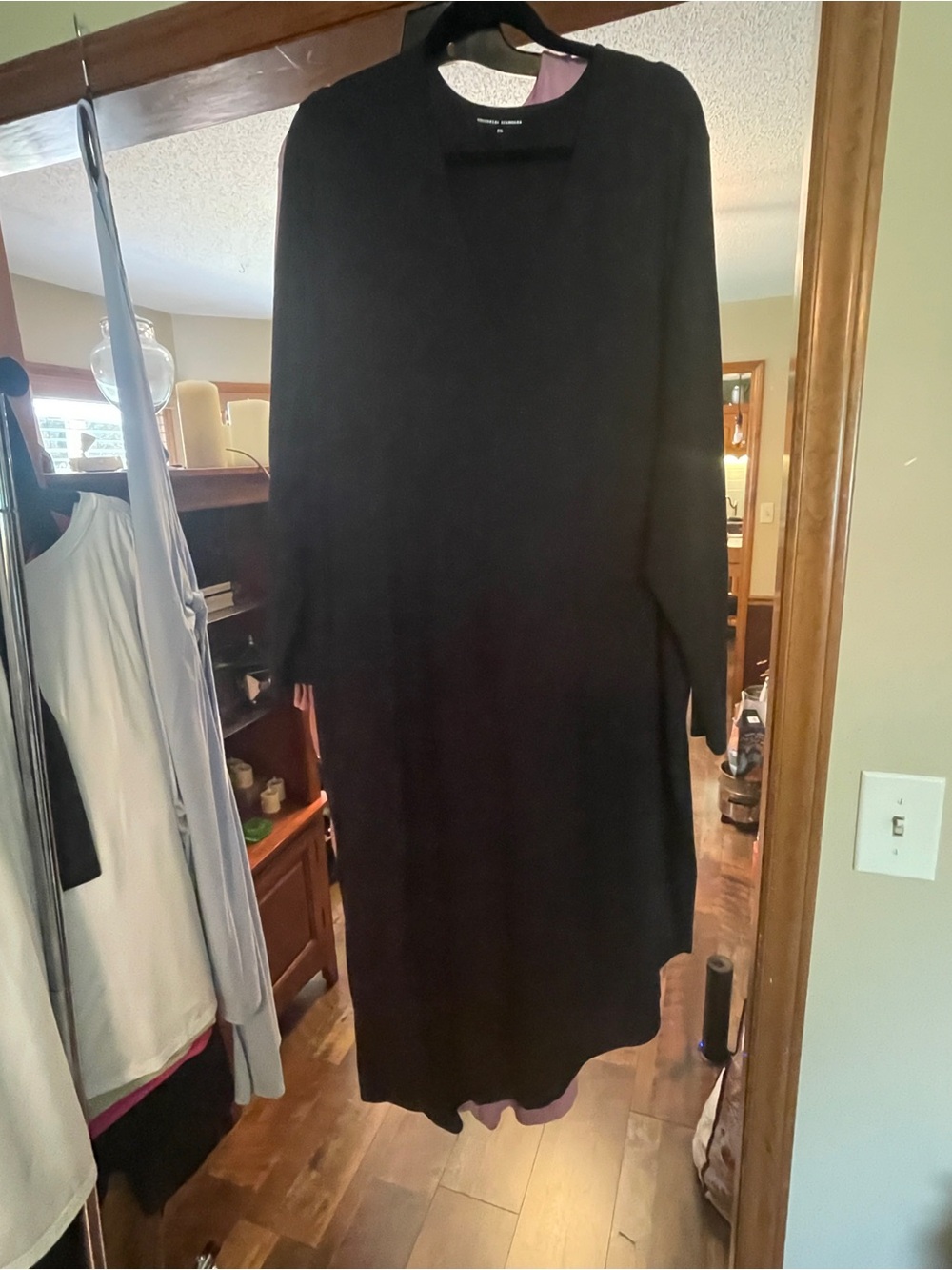 Universal Standard V-Neck Long Sleeve Geneva in Black